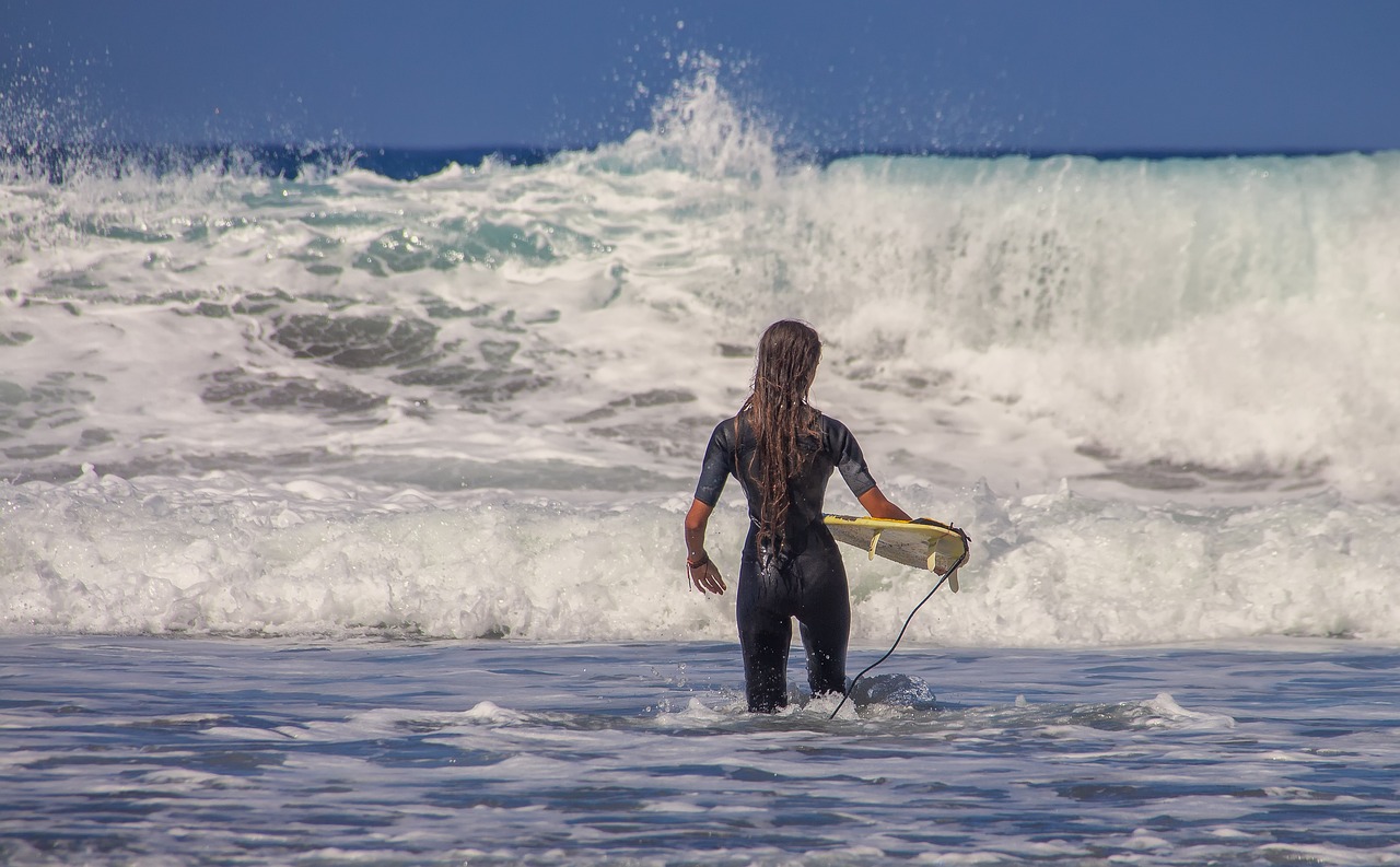 Our guest service offers surf lessons